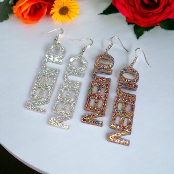 Queen Earrings – Glitter Word Earrings for Birthday Queen, Bride & Bachelorette - Picture 5 of 10